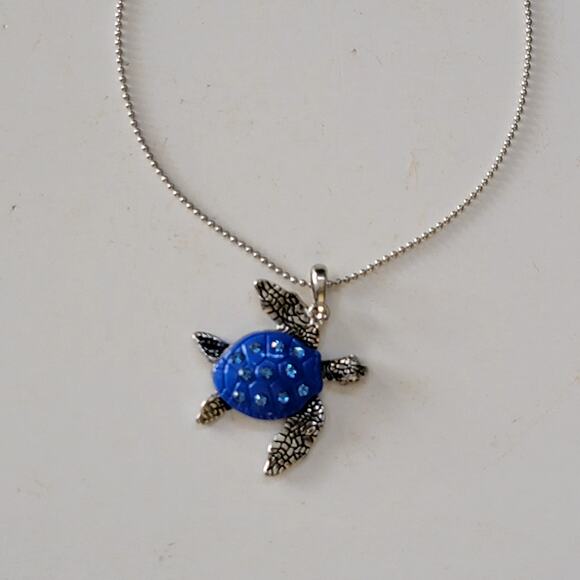 Silver Chain Necklace With Blue Turtle Pendant And Crystal Accent Ocean Jewelry - Picture 3 of 10